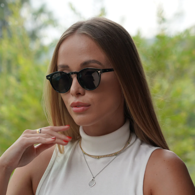 Venice – Everyday Sunglasses – product detail image 3 at Ozoric