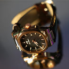 Nivalé™ Imperius Gold – product detail image 7 at Ozoric