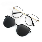 Onyx Duo – 2-in-1 Sunglasses – product detail image 3 at Ozoric
