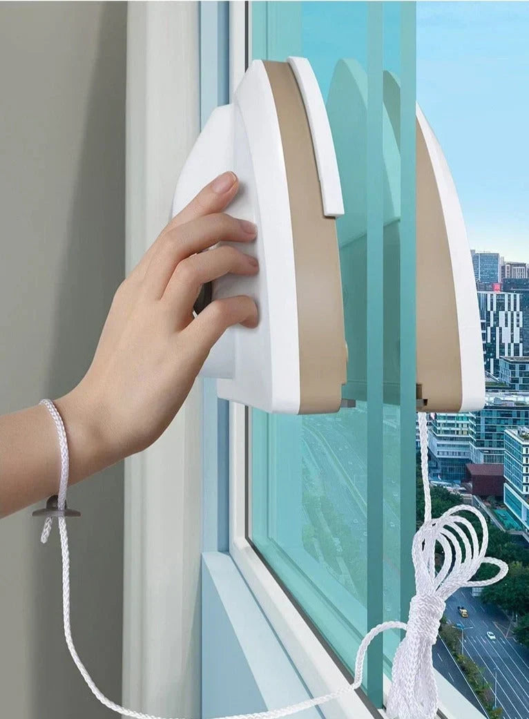 MagniClean Double-Sided Window Cleaner – product detail image 3 at Ozoric
