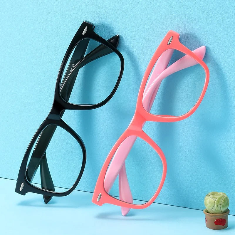 Sunny Day Glasses – Blue Light Protection for Kids – product detail image 4 at Ozoric