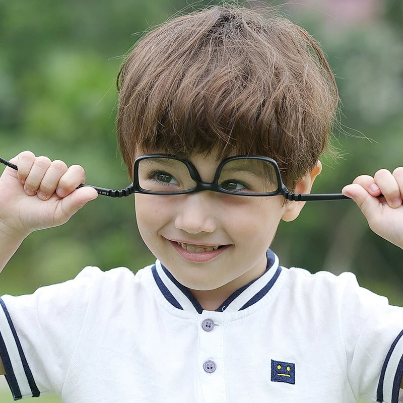 Wonder Glasses – Blue Light Protection for Kids – product detail image 2 at Ozoric