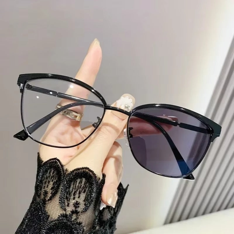 Fotokromiske multifokale briller Hale Vision – detaljebillede 4 af produktet hos Ozoric