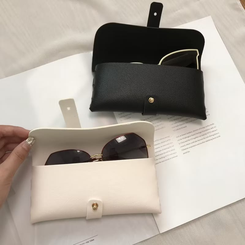 Classic Leather Glasses Case – Elegant & Durable – product detail image 3 at Ozoric