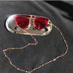 Polished Chain – Elegant Eyewear Accessory – product detail image 2 at Ozoric