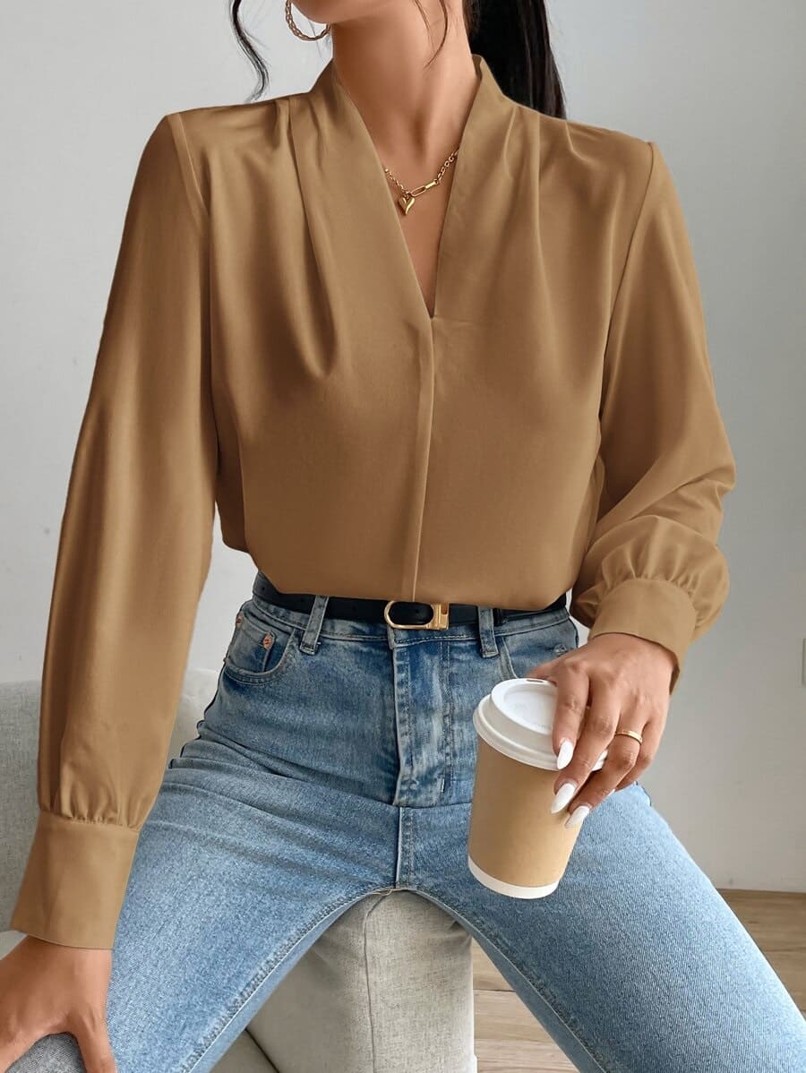 Francis Elegant Women's Shirt – product detail image 3 at Ozoric