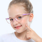 Flutter Glasses – Blue Light Protection for Kids – product detail image 10 at Ozoric