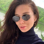 Max Vision – Sunglasses – product detail image 2 at Ozoric
