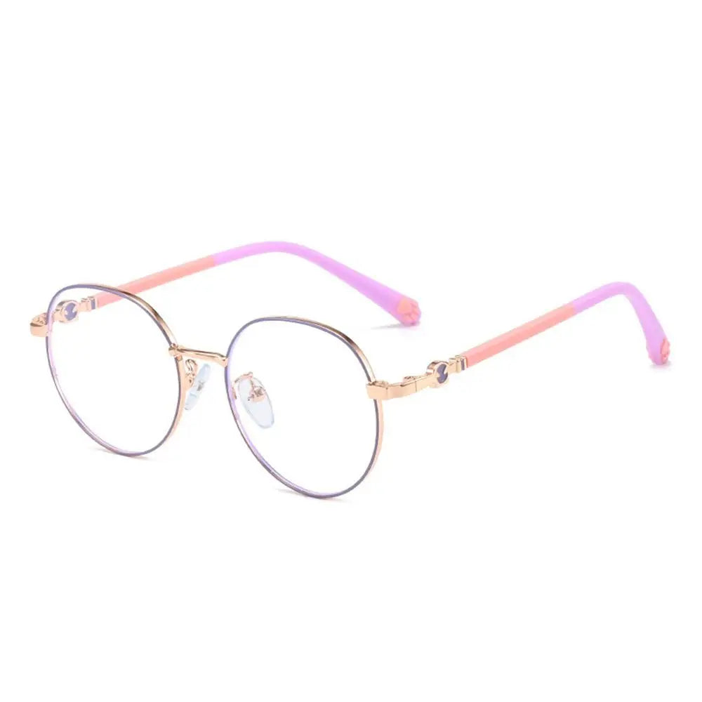 Wio Glasses – Blue Light Protection for Kids – product detail image 5 at Ozoric